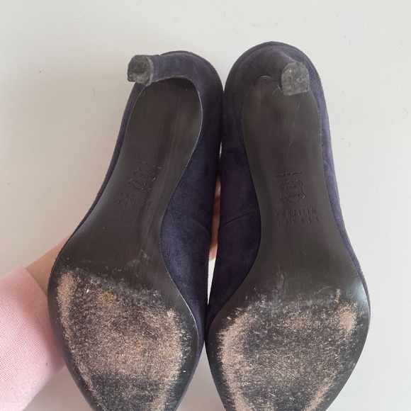 Stuart Weitzman heels, worn 3-4 times. Bought from SW store in 2016. - Picture 3 of 6